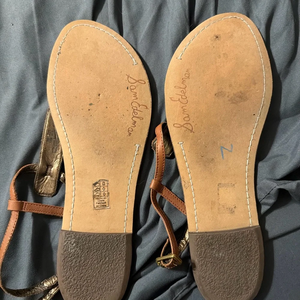 Sam Edelman Cognac Brown Leather T-Strap Sandals - Picture 2 of 3